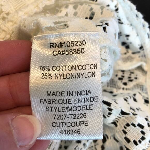 Joie cream off white lace eyelet crochet open knit top size Medium - Picture 11 of 14